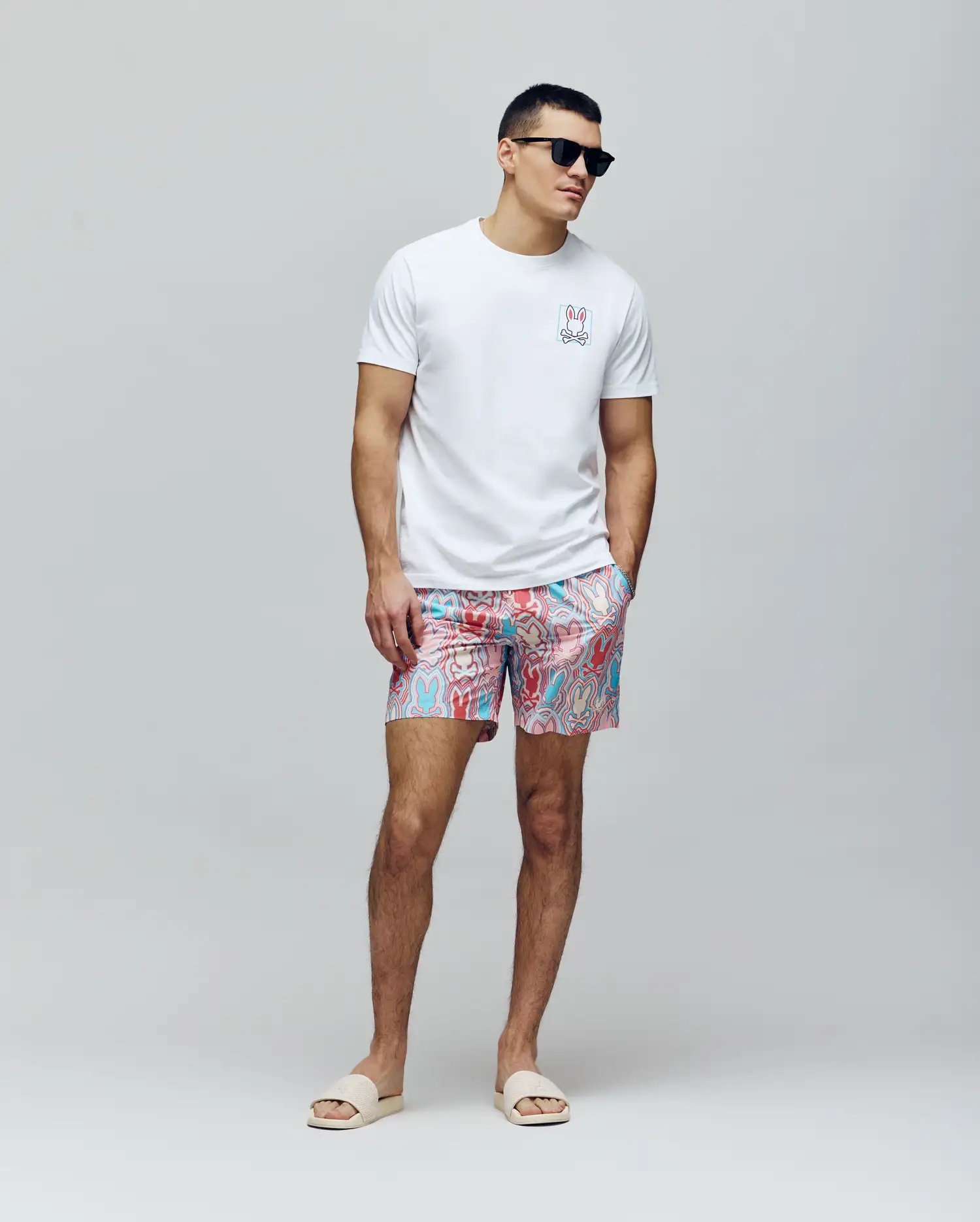 MAILLOTS DE BAIN LÉGERS À IMPRIMÉ TOUTE PIÈCE CHUCK HOMME 6"
